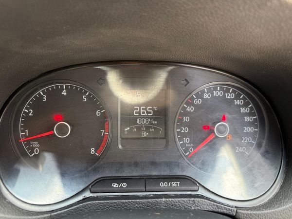2023-Volkswagen-Polo-Vivo-14-Trendline-5-dr image:14
