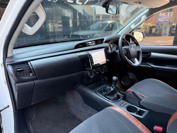 2023-Toyota-Hilux-24-GD-6-Raider-4x4-Single-Cab image:9