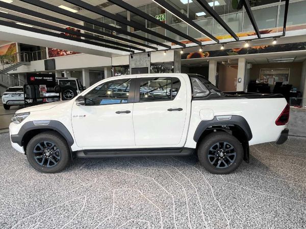2026-Toyota-Hilux-28-GD-6-RB-Legend-RS-Auto-Double-Cab-mHev image:7