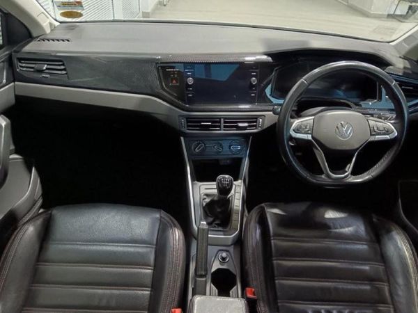 2023-Volkswagen-Polo-10-TSI-Life image:8