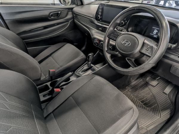 2023-Hyundai-i20-14-Motion-Auto image:5