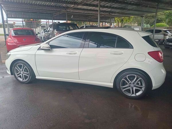 2016-Mercedes-Benz-A-Class-A-200d-Style-Auto image:2