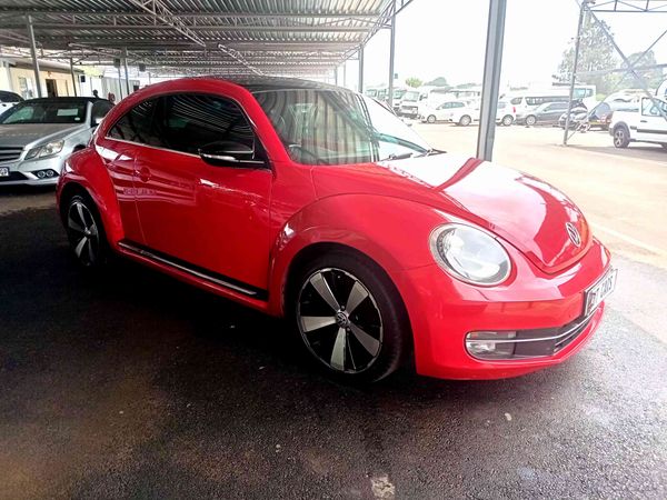2014-Volkswagen-Beetle-14-TSI-Sport-Auto image:1