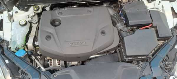 2017-Volvo-V40-D3-Inscription-Auto image:11
