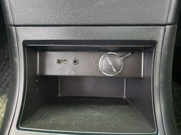 2020-Mahindra-XUV-500-22D-mHawk-7-seat-W4 image:11