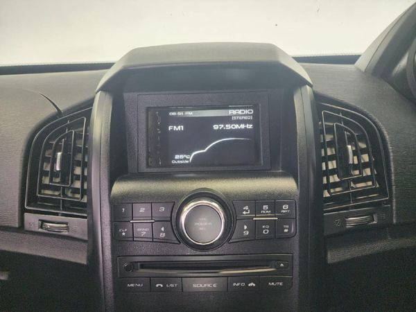2020-Mahindra-XUV-500-22D-mHawk-7-seat-W4 image:14