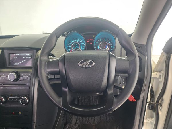 2020-Mahindra-XUV-500-22D-mHawk-7-seat-W4 image:15