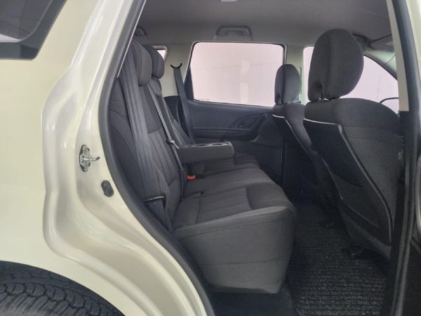 2020-Mahindra-XUV-500-22D-mHawk-7-seat-W4 image:8