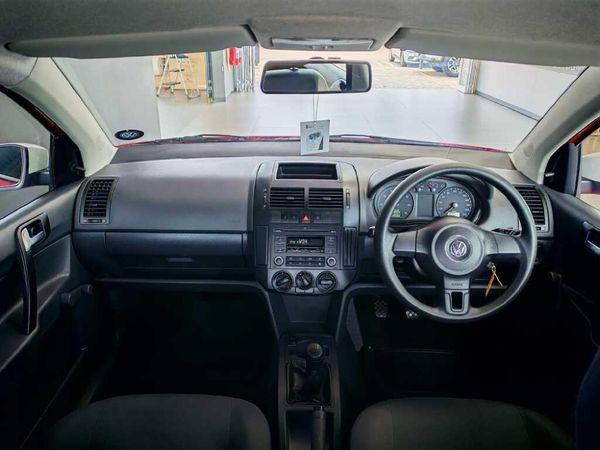 2017-Volkswagen-Polo-Vivo-CitiVivo-14-5-dr image:8