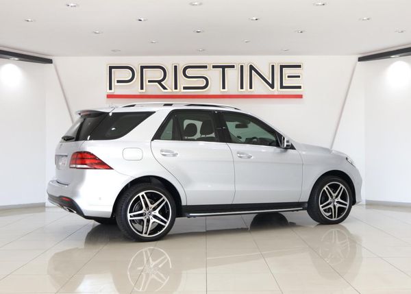 2017-Mercedes-Benz-GLE-350d-4Matic image:23
