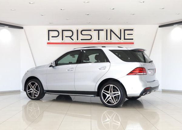 2017-Mercedes-Benz-GLE-350d-4Matic image:3