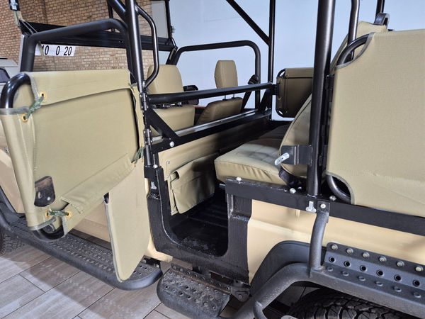 2026-Toyota-Land-Cruiser-79-42-D-Single-Cab image:9