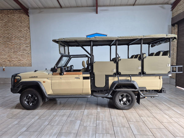 2026-Toyota-Land-Cruiser-79-42-D-Single-Cab image:6