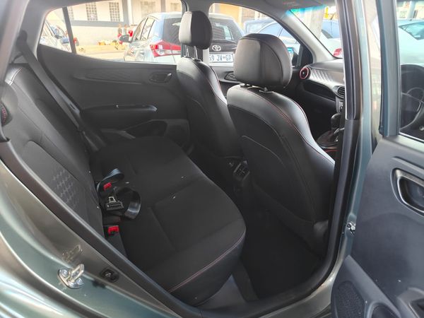 2025-Hyundai-Grand-i10-12-Fluid-Auto image:13