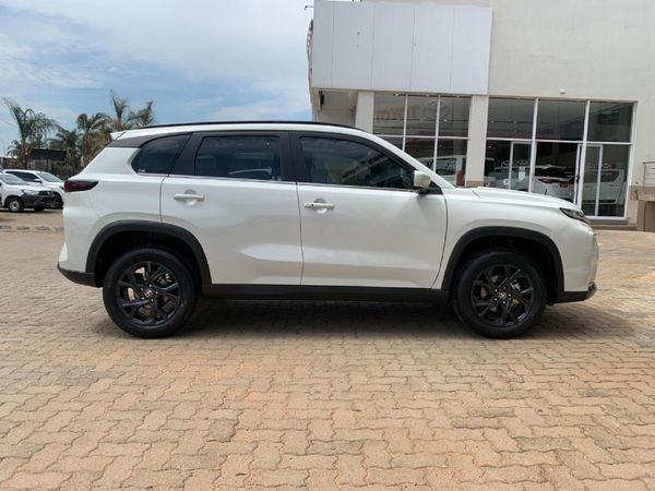 2026-Toyota-Urban-Cruiser-15-XR-Auto image:3