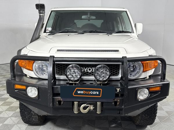 2017-Toyota-FJ-Cruiser-40-V6 image:13