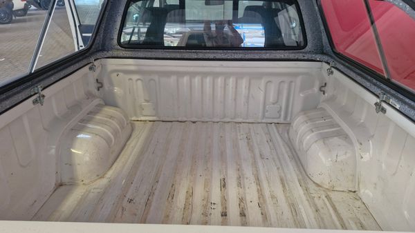 2025-Toyota-Hilux-24-GD-6-Raised-Body-Raider-Auto-Double-Cab image:9