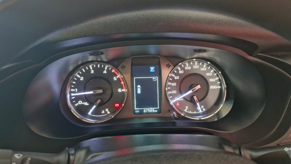 2025-Toyota-Hilux-24-GD-6-Raised-Body-Raider-Auto-Double-Cab image:10