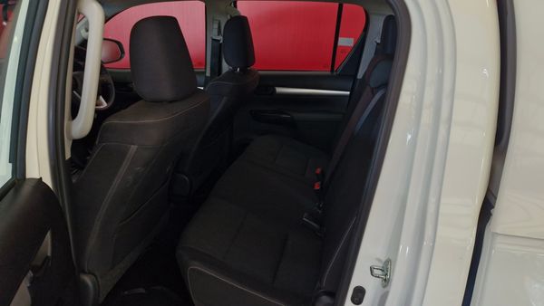 2025-Toyota-Hilux-24-GD-6-Raised-Body-Raider-Auto-Double-Cab image:20