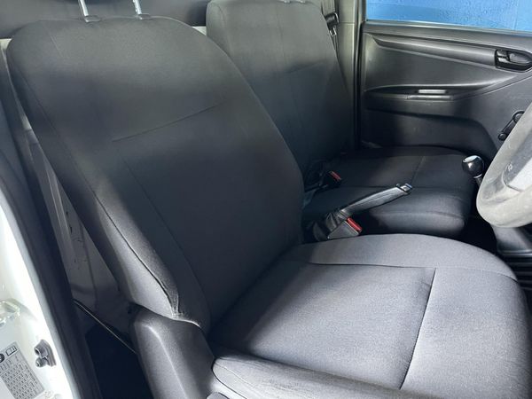 2020-Isuzu-D-Max-250-HO-Fleetside-Safety-Single-Cab image:6
