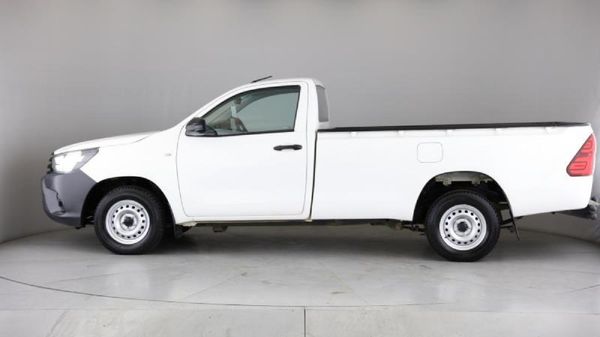 2018-Toyota-Hilux-20-VVTi-Single-Cab image:18