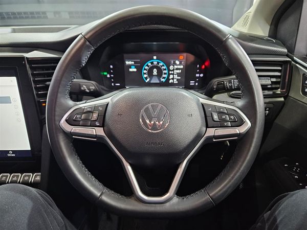 2025-Volkswagen-Amarok-20-TDI-125kW-Life-Auto-Double-Cab image:15