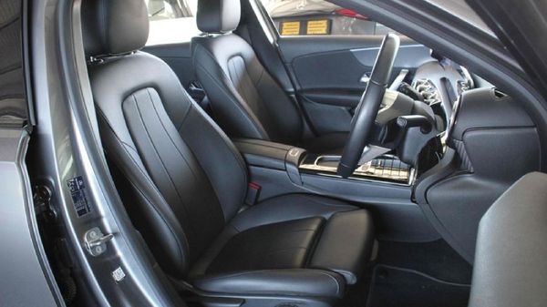 2025-Mercedes-Benz-A-Class-A-200-Auto image:16