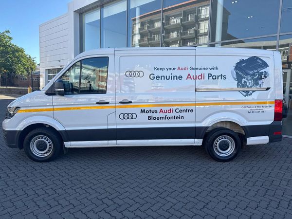 2026-Volkswagen-Crafter-35-20-TDI-MWB-Auto-Panel-Van image:3