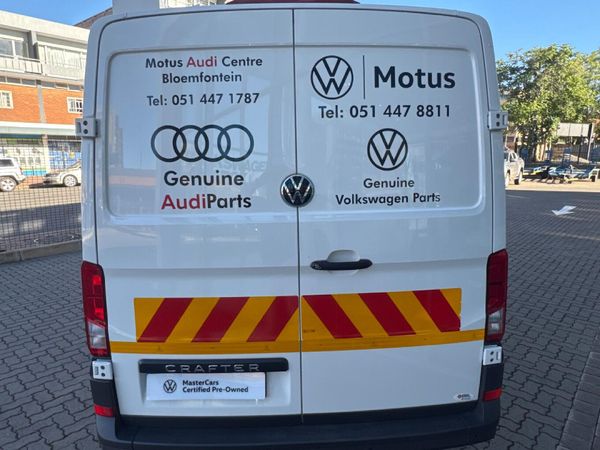 2026-Volkswagen-Crafter-35-20-TDI-MWB-Auto-Panel-Van image:5