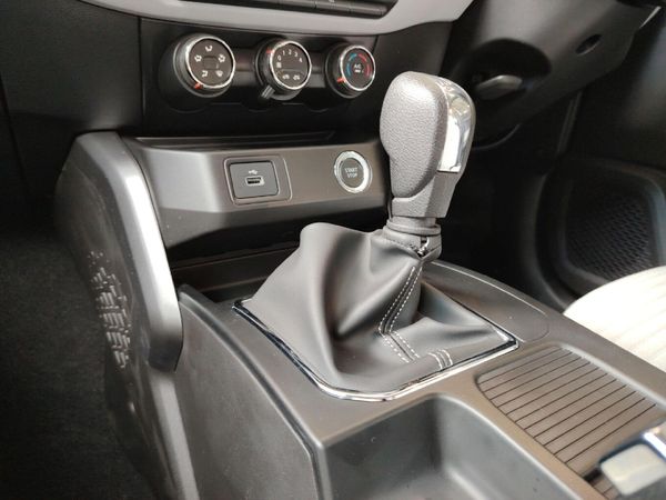 2026-Renault-Kiger-10-Techno-AMT image:20