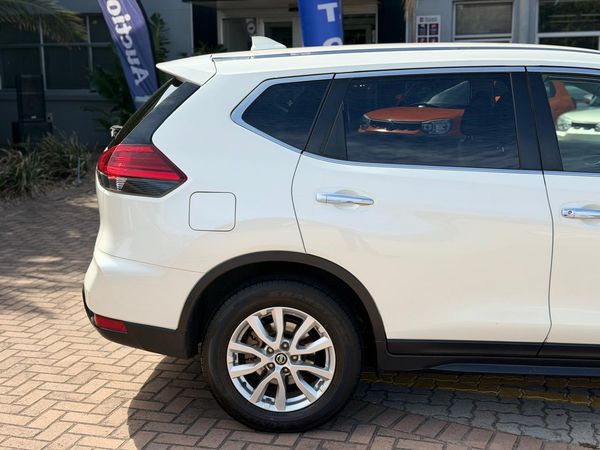 2020-Nissan-X-Trail-20-Visia image:10