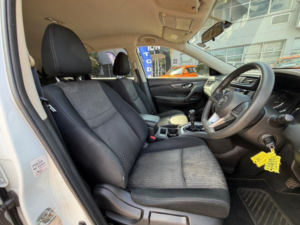 2020-Nissan-X-Trail-20-Visia image:15