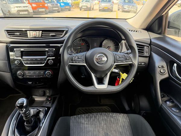 2020-Nissan-X-Trail-20-Visia image:25