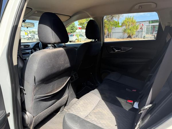 2020-Nissan-X-Trail-20-Visia image:26