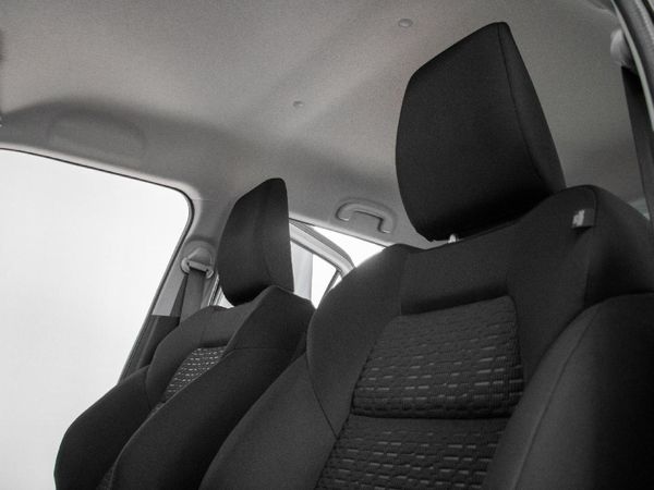 2026-Suzuki-Swift-12-GL image:14