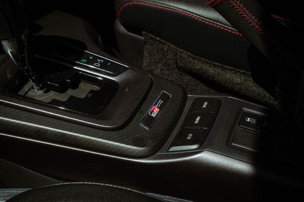 2025-Toyota-Fortuner-28GD-6-4x4-GR-S-Auto image:14