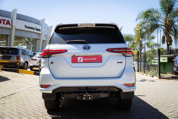 2025-Toyota-Fortuner-28GD-6-4x4-GR-S-Auto image:5