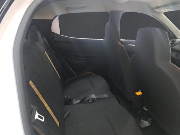 2024-Renault-Kwid-10-Climber image:11