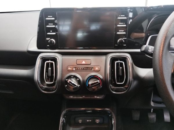 2025-Kia-Sonet-15-LS-Runner-Panel-Van image:10