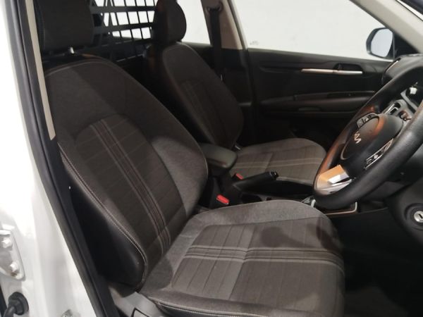 2025-Kia-Sonet-15-LS-Runner-Panel-Van image:12