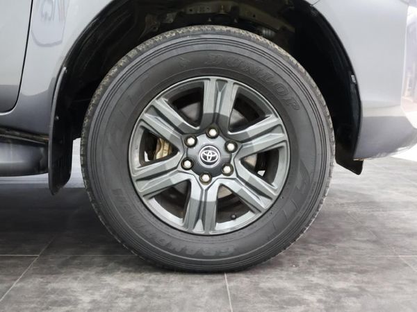 2021-Toyota-Hilux-28-GD-6-Raised-Body-Raider-Auto-Single-Cab image:16