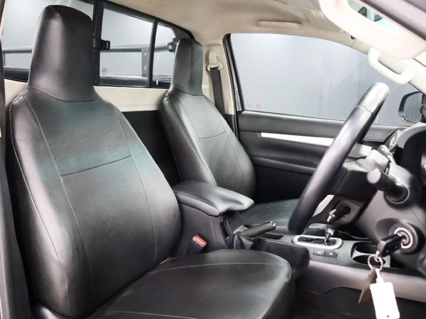 2021-Toyota-Hilux-28-GD-6-Raised-Body-Raider-Auto-Single-Cab image:6