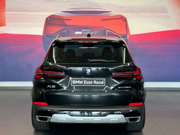 2025-BMW-X5-xDrive30d image:6