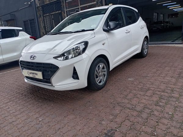 2021-Hyundai-Grand-i10-125-Fluid image:16