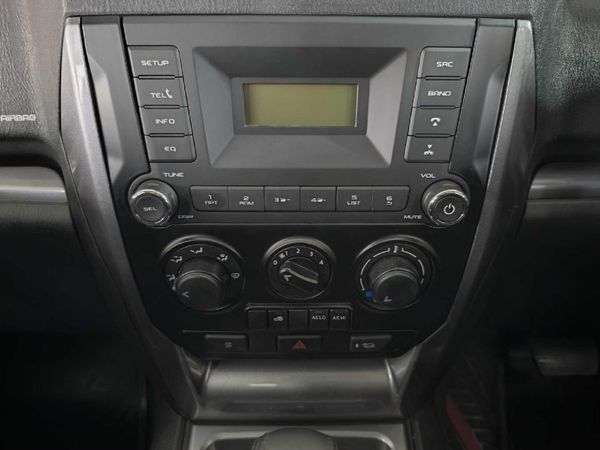2025-Mahindra-Pik-Up-22-mHawk-S6-Karoo-4x4-Auto-Double-Cab image:16
