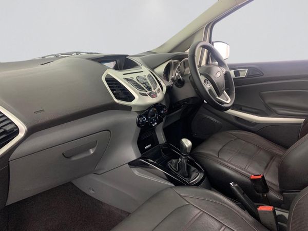 2014-Ford-EcoSport-15-TDCi-Titanium image:11