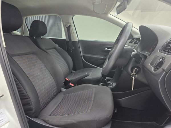2021-Volkswagen-Polo-Vivo-14-Trendline-5-dr image:9