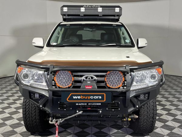 2015-Toyota-Land-Cruiser-200-45-D-V8-VX-Auto image:12