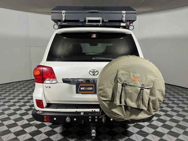 2015-Toyota-Land-Cruiser-200-45-D-V8-VX-Auto image:15