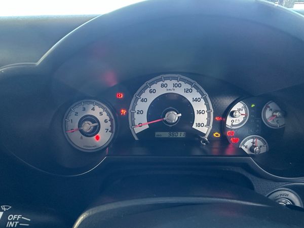 2019-Toyota-FJ-Cruiser-40-V6 image:11
